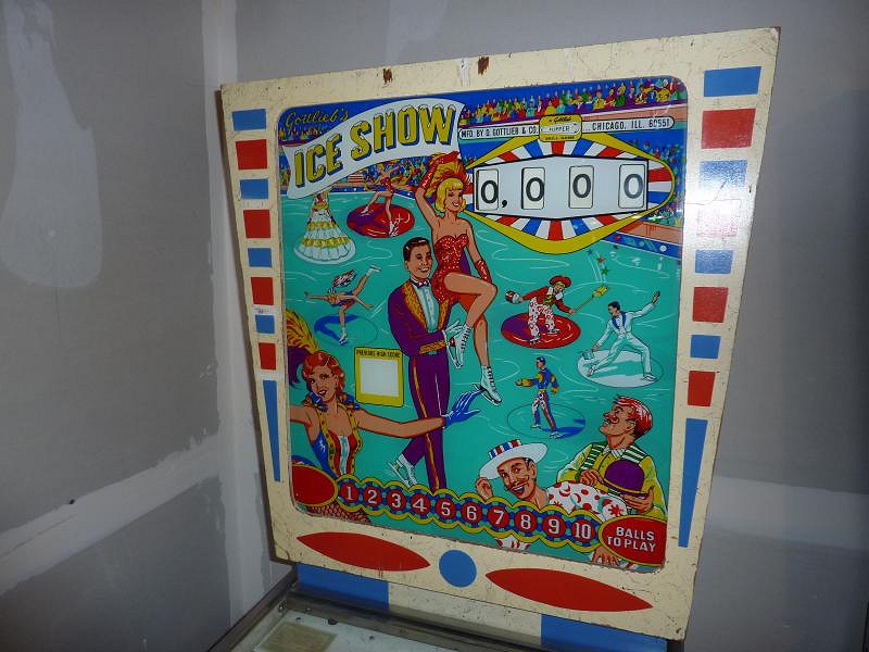 Ice Show is a classic electromechanical pinball machine created by Gottlieb in 1965. It features artwork and themes centered around ice skating and winter sports.